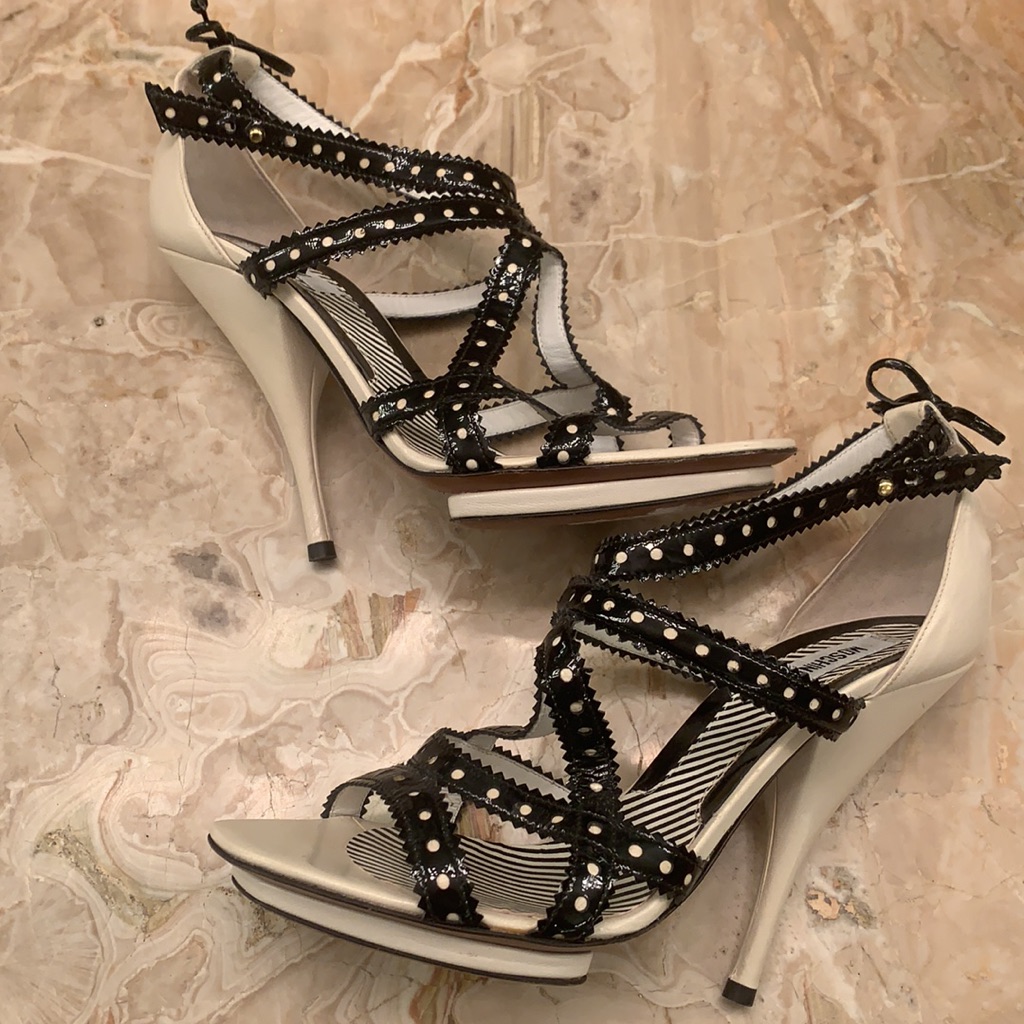 Rare Moschino Made In Italy Heels Sandals